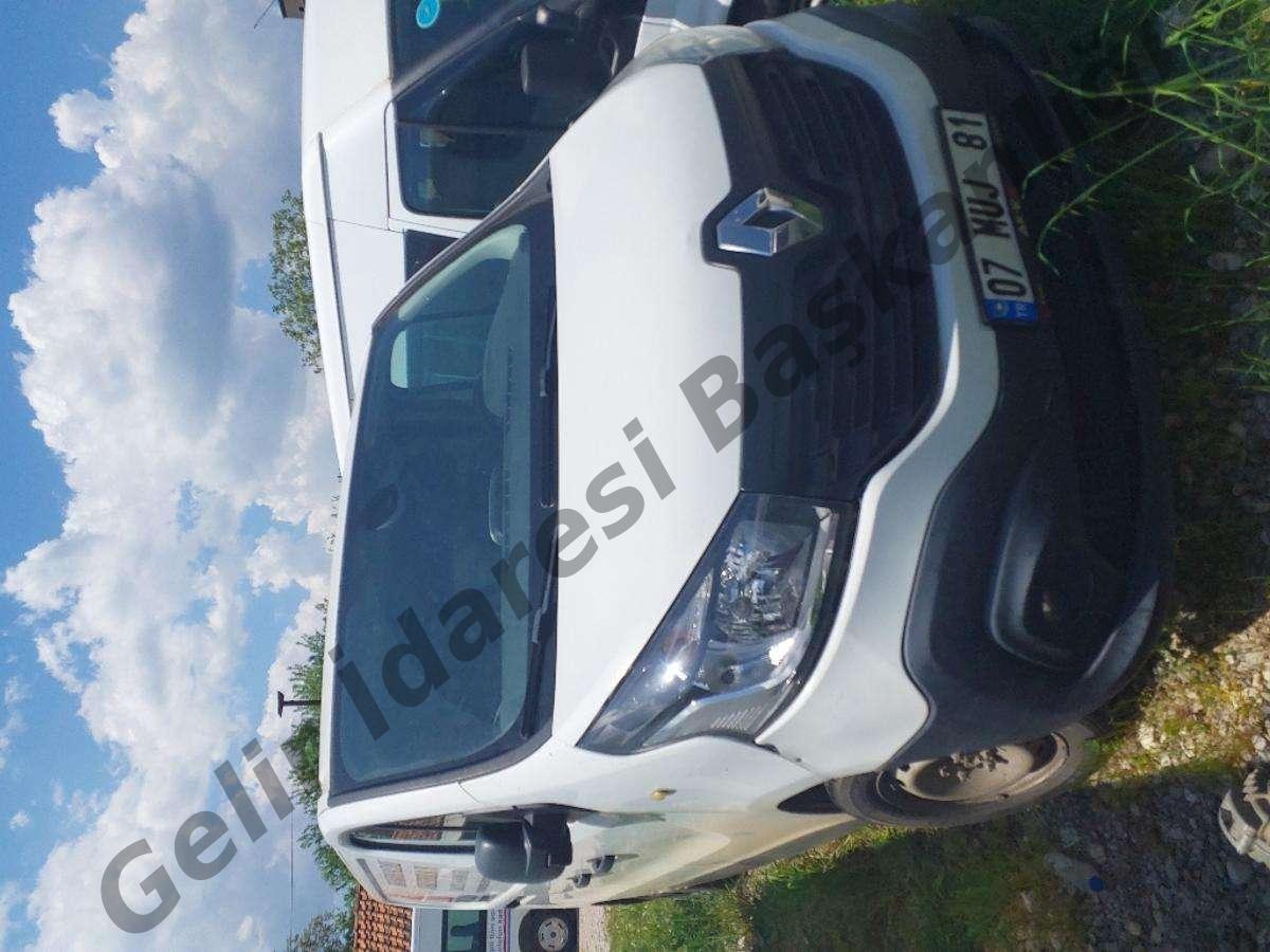 Satılık Renault Trafic 2017 - Burdur Bucak ilan görseli 2