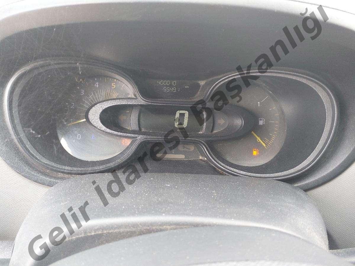 Satılık Renault Trafic 2015 - Bursa İnegöl ilan görseli 16