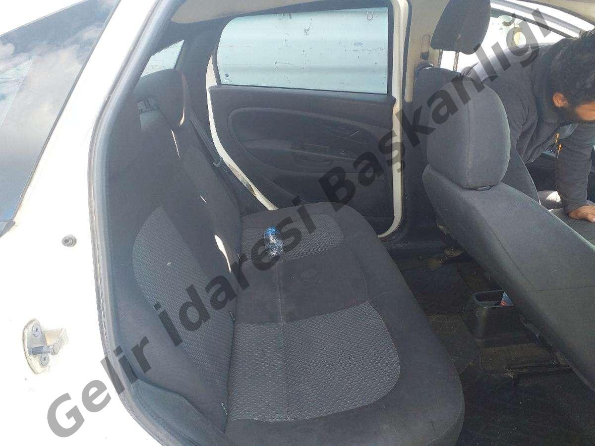 Satılık Fiat Linea 2014 - İzmir Çeşme ilan görseli 14