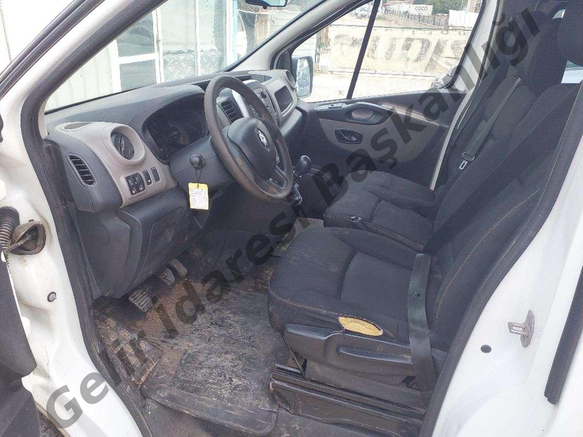 Satılık Renault Trafic 2015 - Bursa İnegöl ilan görseli 15