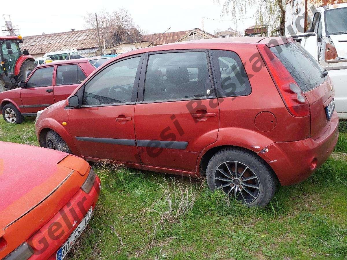 Satılık Ford Fiesta 2007 - Karaman Merkez ilan görseli 17