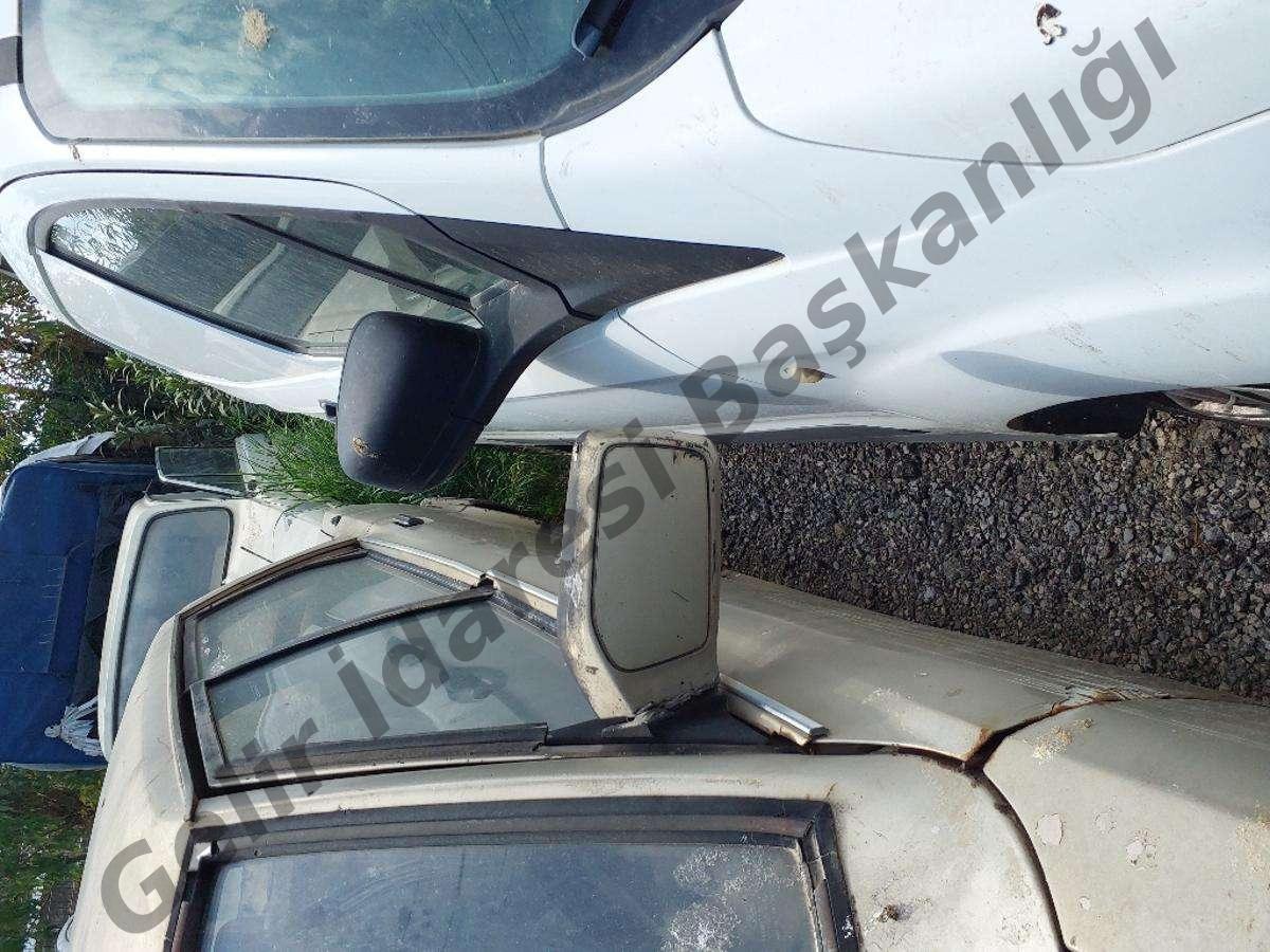 Satılık Ford Transit 2015 - İzmir Bornova ilan görseli 8